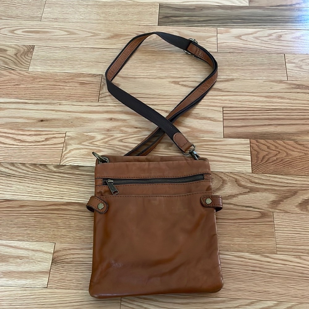 Patricia Nash brown leather cross body bag